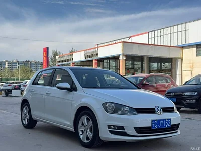 2015 Volkswagen Golf 1.6L Automatic Comfort, фото 3, лот 10606427