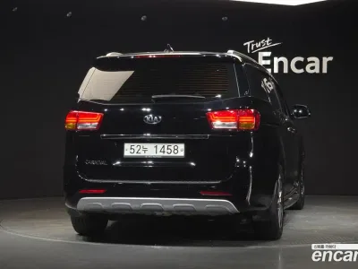 2018 Kia Canival 9-seater Prestige, фото 4, лот 10226185