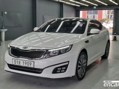 2014 Kia K5 LPI Prestige, фото 1, лот 10063627