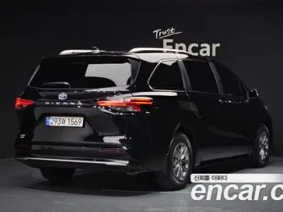 2023 Toyota Sienna 2.5 Hybrid AWD, фото 2, лот 10034168