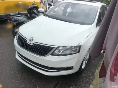 2018 Škoda Rapid 1.6L Automatic Comfort Edition, фото 2, лот 11023663