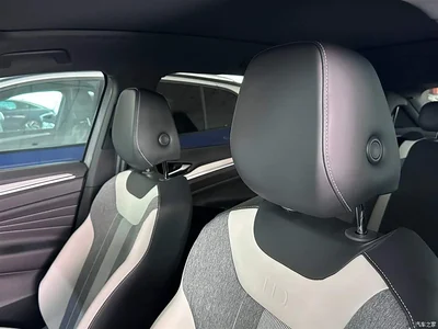 2025 Volkswagen ID.4 CROZZ Pure Enjoyment Edition, фото 4, лот 10411927