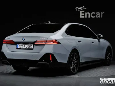 2026 BMW 5-Series 530i xDrive M Sport, фото 1, лот 10215514