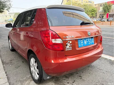 2011 Škoda Fabia 1.6L Auto Cool Black Edition, фото 4, лот 11182934
