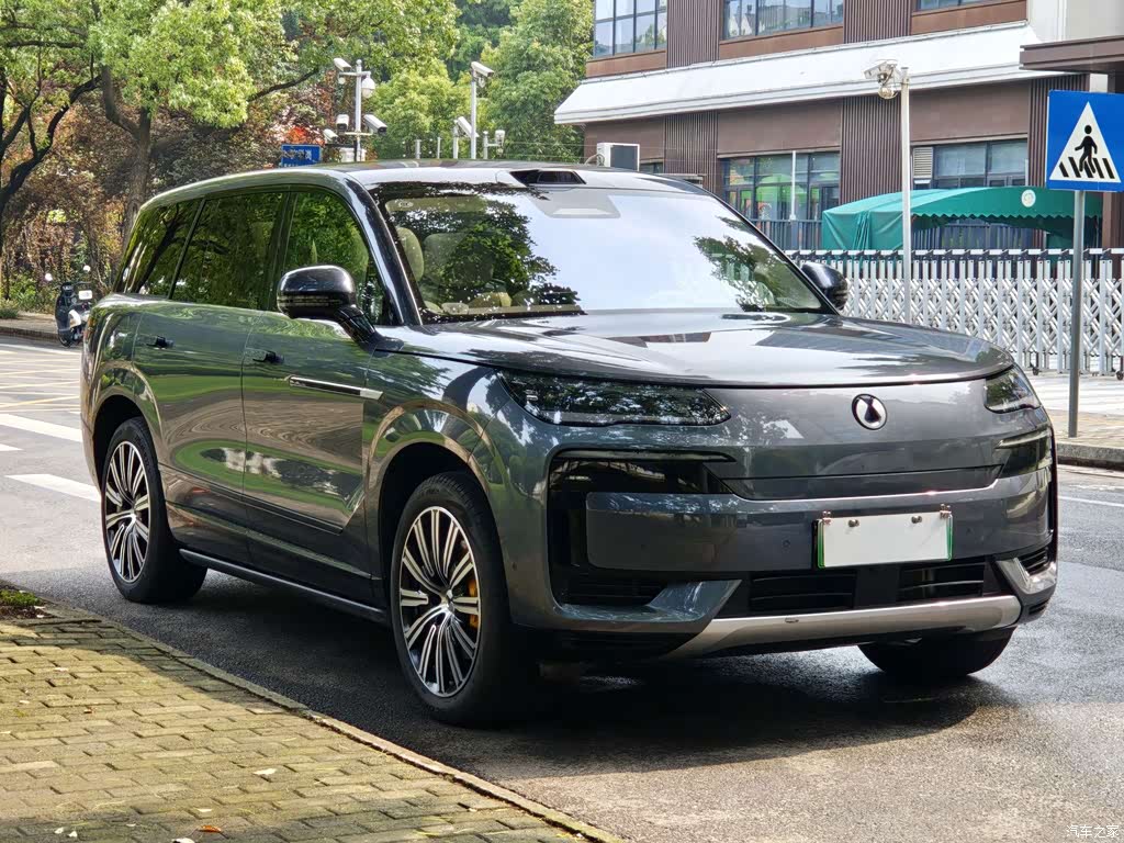 2025 Denza N9 Flagship Model, фото 3, лот 10399996
