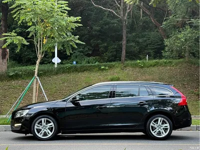 2014 Volvo V60 Model Year Facelift T5 Inscription, фото 3, лот 11536206
