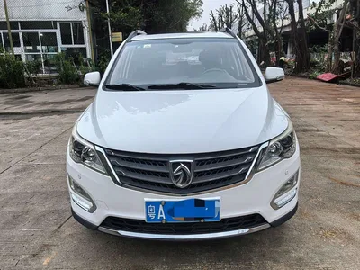 2015 Baojun 560 1.8L Manual Luxury, фото 2, лот 11164013