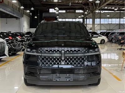 2025 Lincoln Navigator 3.5T Presidential Edition, фото 2, лот 10319245