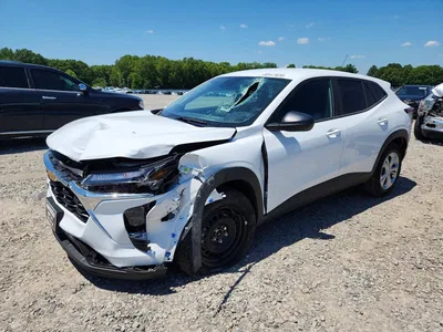 2026 CHEVROLET TRAX LS, фото 1, лот 10575955