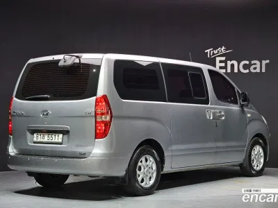 2012 Hyundai Starex 5-Seater VAN, фото 2, лот 10161368