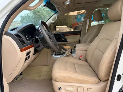 2015 Toyota Land Cruiser (Import) 4.0L V6 Middle East Limited Edition, фото 4, лот 10317594