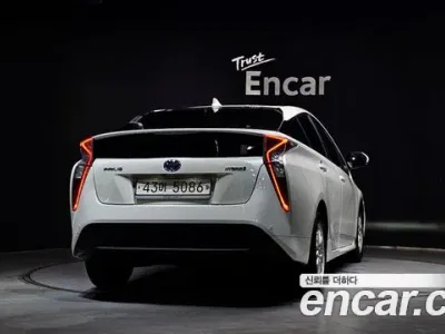 2017 Toyota Prius 1.8 E, фото 4, лот 10033994