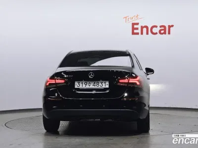 2020 Mercedes-Benz A-Class A220 Sedan, фото 2, лот 10038014