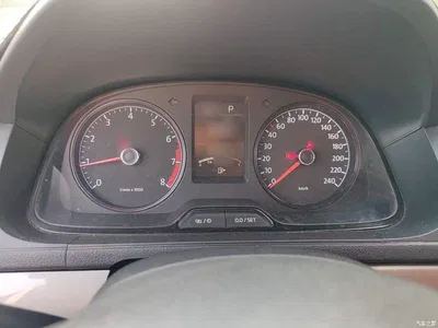2013 Volkswagen Lavida Tour 1.6L Automatic Trend Style, фото 4, лот 10470587