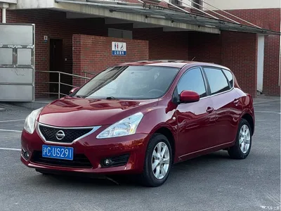 2011 Nissan Tiida 1.6L CVT Luxury, фото 1, лот 10340904