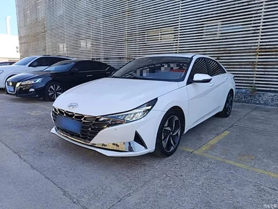 2022 Hyundai Elantra 1.5L CVT LUX Premium Edition, фото 1, лот 10455292
