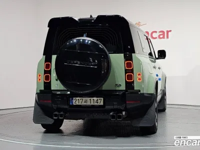 2023 Land Rover Defender 110 D300 75th Edition, фото 4, лот 10219504