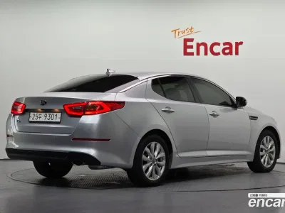2014 Kia K5 LPI Prestige, фото 1, лот 10060599