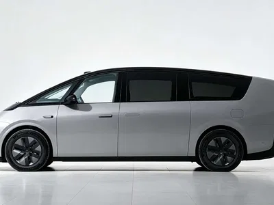 2025 Li Auto MEGA Model Home Family Special Edition, фото 2, лот 11206262