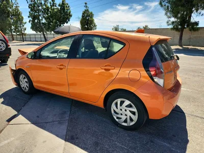 2015 TOYOTA PRIUS C TWO, фото 2, лот 10534359