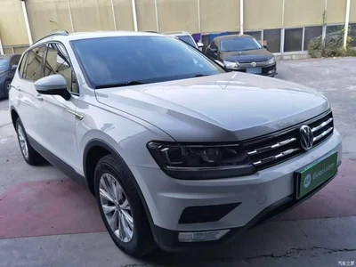 2018 Volkswagen Tiguan L 330TSI Automatic 2WD Trend Edition, фото 4, лот 10666926