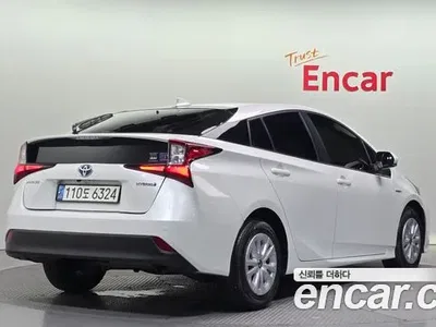 2022 Toyota Prius 1.8, фото 2, лот 10034124
