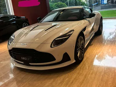 2025 Aston Martin DB12 4.0T V8 Coupe, фото 1, лот 11408655