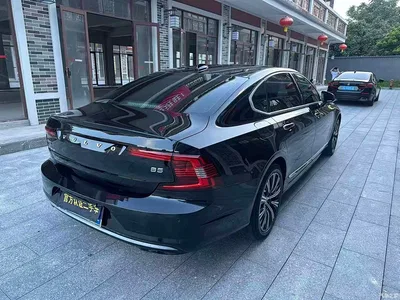 2022 Volvo S90 B5 Momentum Luxury Edition, фото 4, лот 10353567