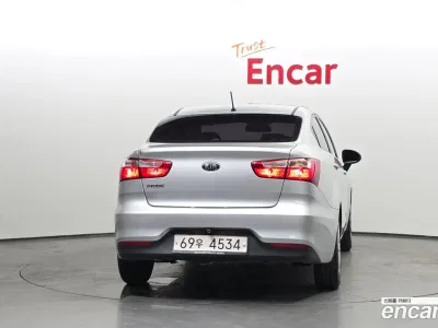 2015 Kia pride 4DR 1.4 MPI, фото 4, лот 10154334