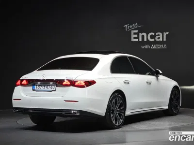 2024 Mercedes-Benz E-Class E220d 4MATIC Exclusive, фото 1, лот 11258918