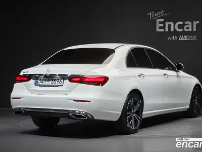 2021 Mercedes-Benz E-Class E250 Avantgarde, фото 2, лот 10214355