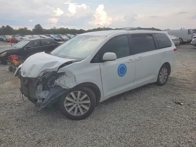 2014 TOYOTA SIENNA LE, фото 1, лот 10550610