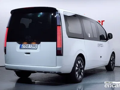 2025 Hyundai Staria Lounge 9-Seater, фото 1, лот 10055624