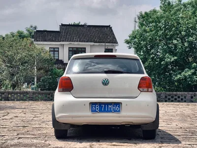 2011 Volkswagen Polo 1.6L Automatic Cool Edition, фото 4, лот 10464731