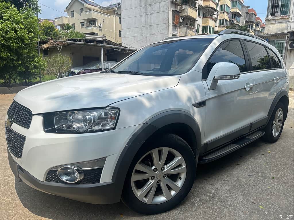 2014 Chevrolet Captiva 2.4L 4WD Flagship 7-seater, фото 2, лот 10956511