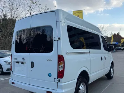 2021 SAIC Maxus Xintu V80 2.0T Manual Classic Aoyuntong Short Wheelbase Medium Roof 5/6-Seater, фото 4, лот 11162343