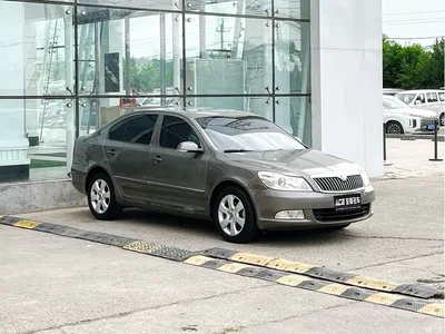 2010 Škoda Octavia Model 1.8TSI DSG Elegance Edition, фото 3, лот 10349357