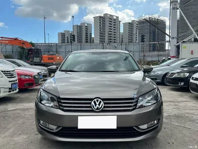 2013 Volkswagen Passat 1.8TSI DSG Zunrong, фото 2, лот 10439530