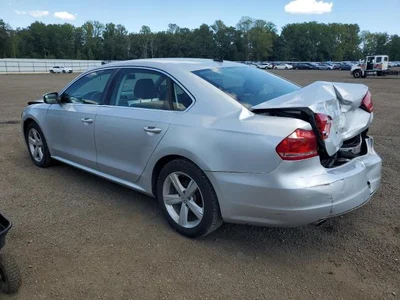 2013 VOLKSWAGEN PASSAT SE, фото 2, лот 10840566