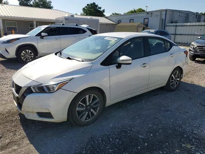 2021 NISSAN VERSA SV, фото 1, лот 10735338