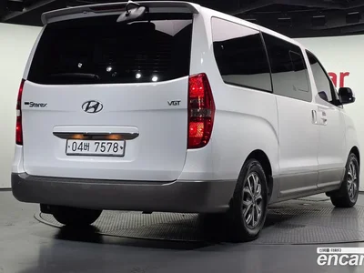 2019 Hyundai Starex Urban 9-Seater, фото 2, лот 10177266