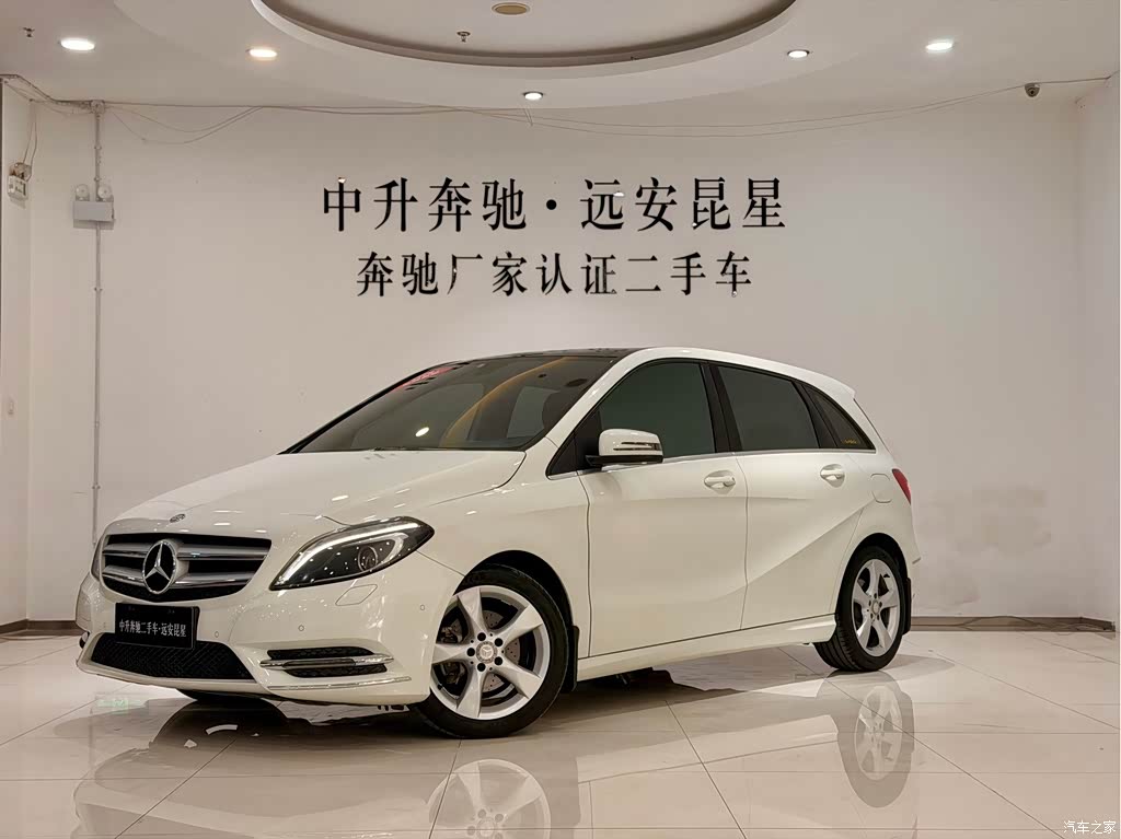 2012 Mercedes-Benz B-Class B 200, фото 1, лот 11217412