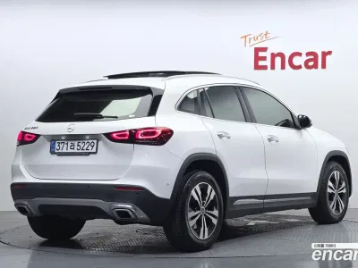 2021 Mercedes-Benz GLA-Class GLA220, фото 2, лот 10164847
