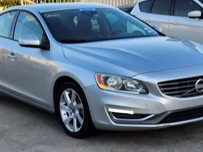 2014 VOLVO S60 T5, фото 1, лот 10970242
