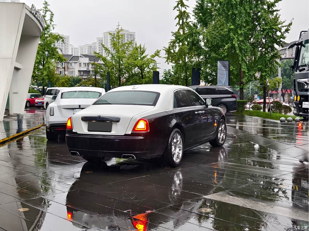 2010 Rolls-Royce Ghost Model 6.6T Standard, фото 3, лот 11095208