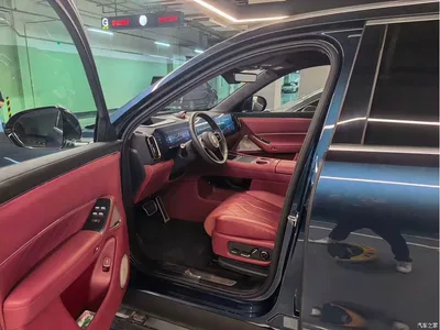 2025 AITO Wenjie AITO M8 Model Extended Range Ultra Edition 53.4kWh 5-Seater, фото 3, лот 10277668