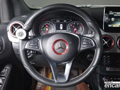 2018 Mercedes-Benz B-Class B220, фото 4, лот 10035940