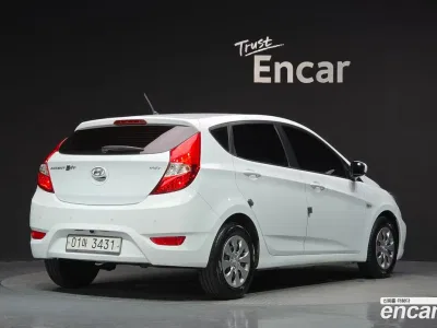 2017 Hyundai Accent Diesel WIT 1.6 VGT Smart, фото 2, лот 10203678