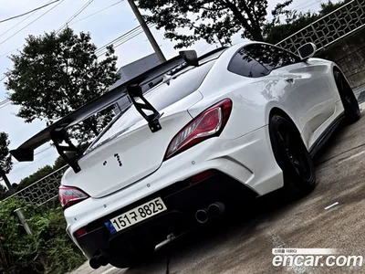 2010 Hyundai Genesis 380 GT-RW, фото 1, лот 10138035