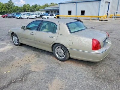 2007 LINCOLN TOWN CAR SIGNATURE LIMITED, фото 2, лот 10677801